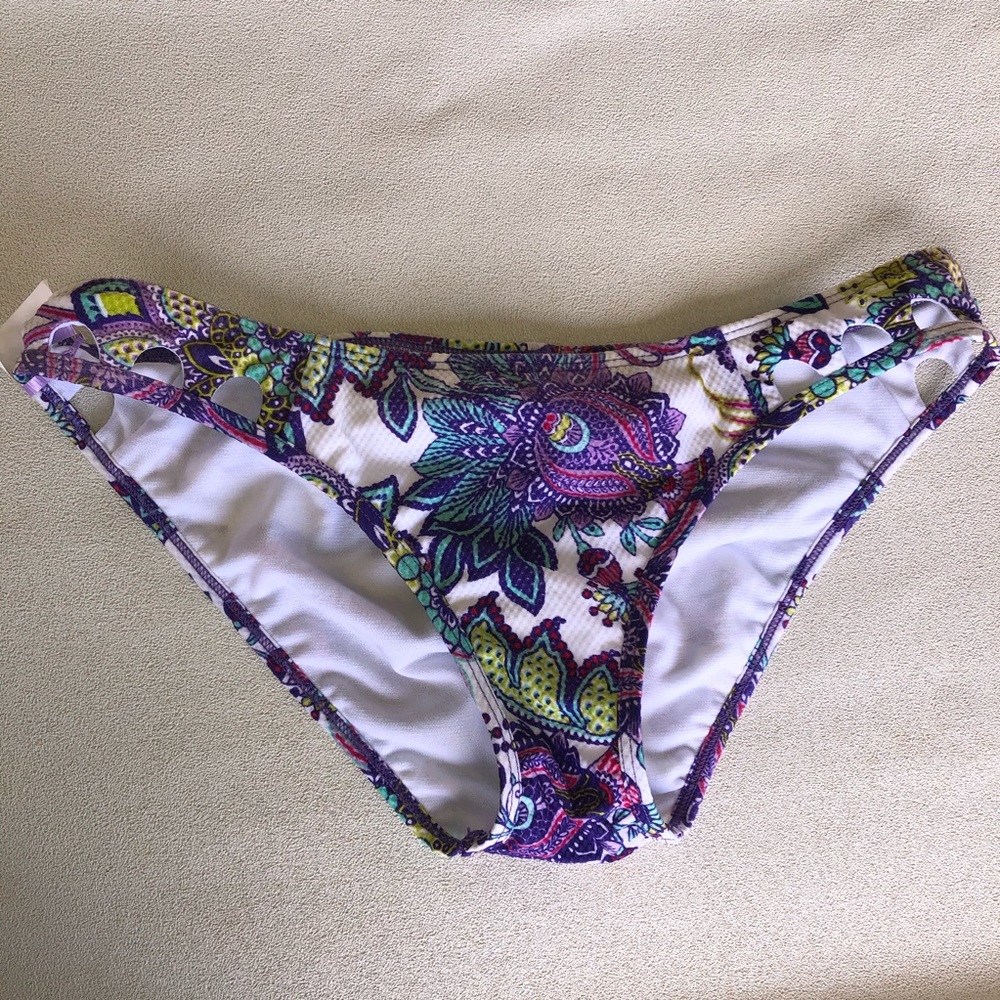 Laundry Shelli Segal floral bikini bottom M C4